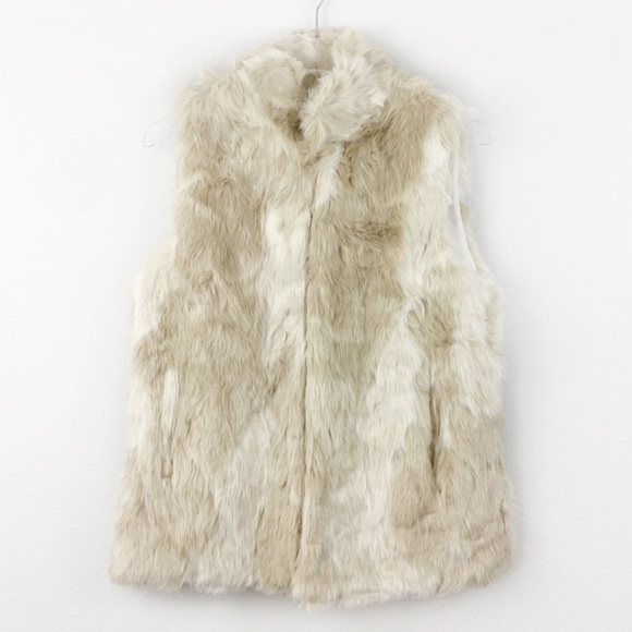 NWT Jack BB Dakota | Ivory Fur Vest | Small - Picture 3 of 5